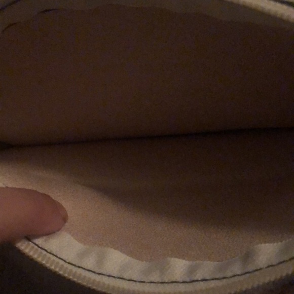 NWOT Neumann Marcus Sherpa clutch - Picture 3 of 4